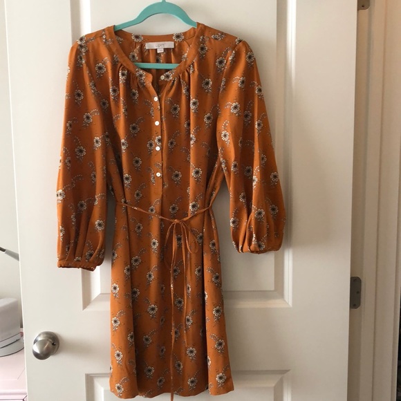 LOFT Dresses & Skirts - Loft Shift dress with tie - brown/camel color